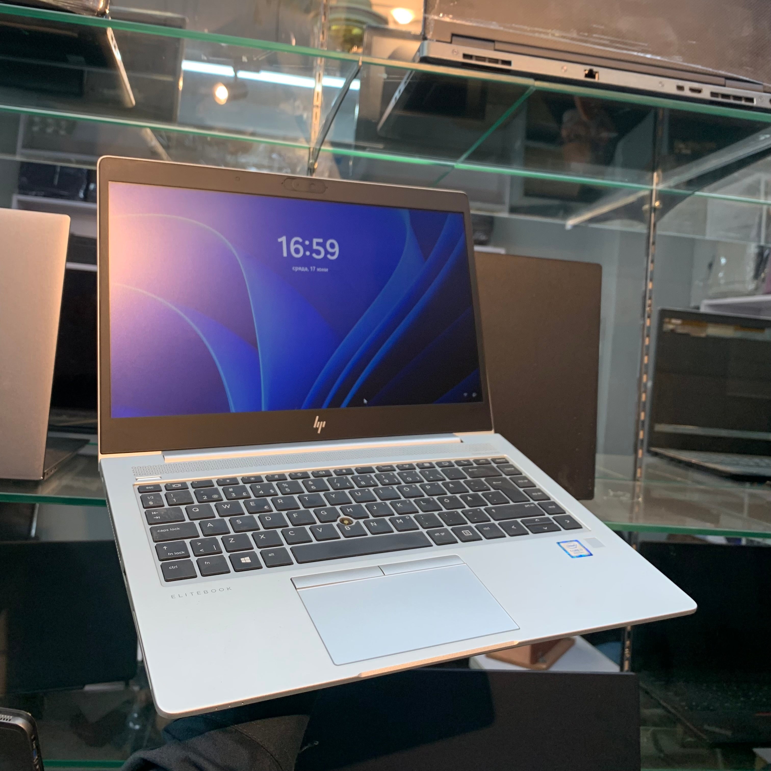 HP EliteBook 840 G6 | Intel Core i7-8650U 8th Generation | 08GB DDR4 | 256GB NVMe SSD | 14" FHD IPS | Thunderbolt 4 | Wi-Fi 6