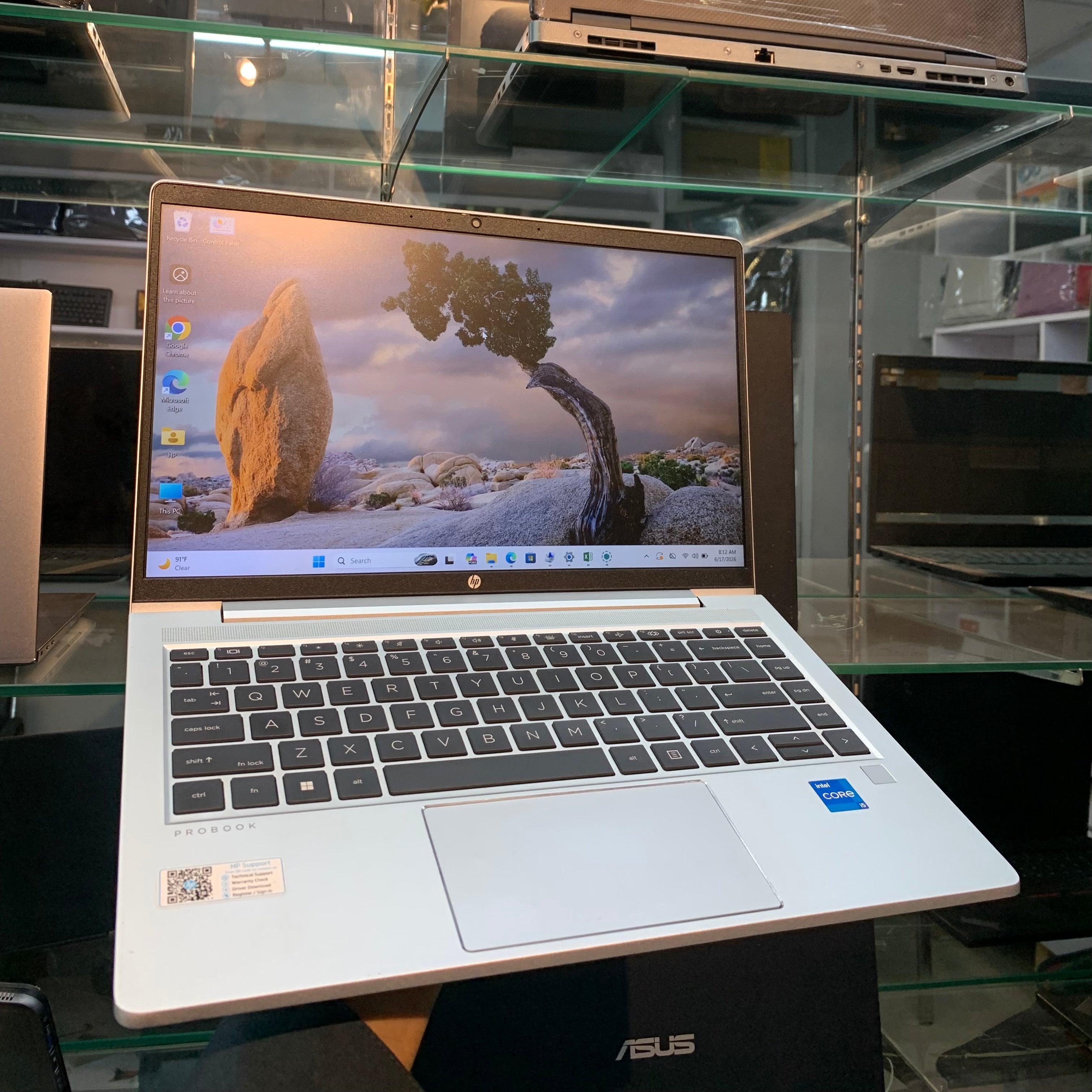 HP ProBook 640 G8 | Intel Core i5-1135G7 11th Generation | 08GB DDR4 | 256GB NVMe SSD | 14" FHD IPS | Thunderbolt 4 | Wi-Fi 6