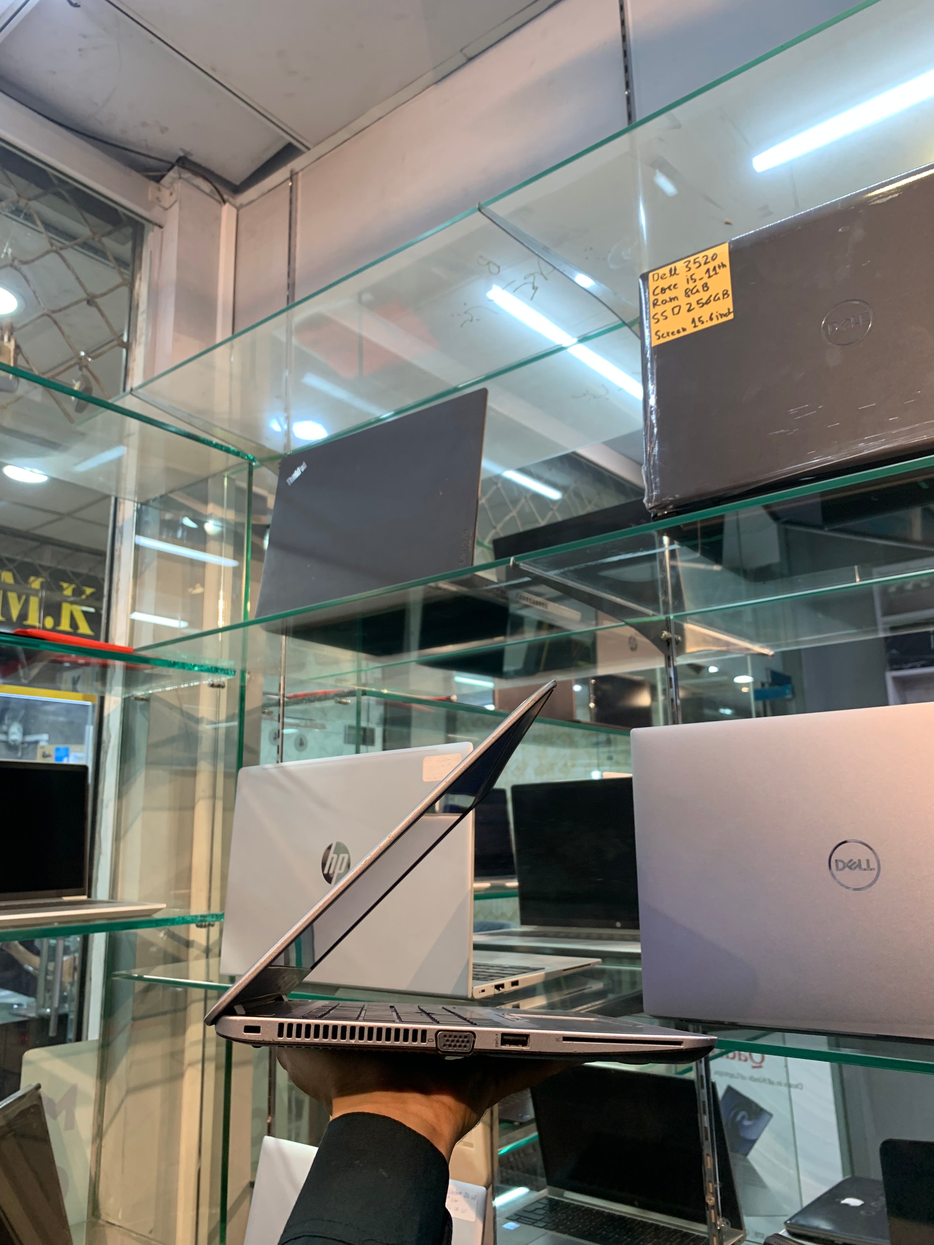 HP EliteBook 840 G4 | Intel Core i5-7200U 7th Generation | 08GB DDR4 | 256GB NVMe SSD | 14" FHD IPS | Thunderbolt 4 | Wi-Fi 6