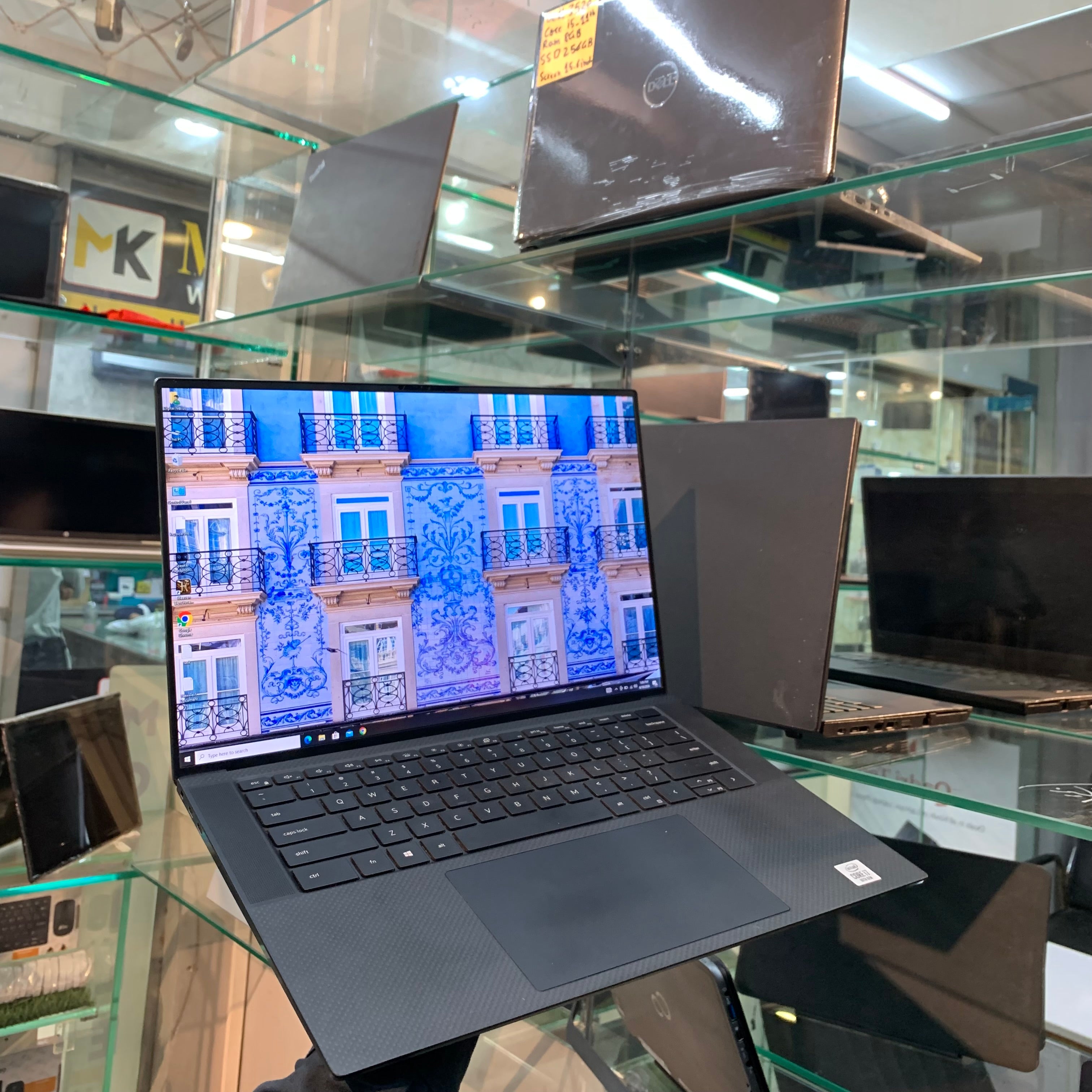 Dell Precision 5550 | Intel Core i7-10750H 10th Generation 2.6GHz Quad-Core | 16GB DDR4 | 512GB NVMe SSD |NVIDIA Quadro T2000 Max Q Design 4GB | 15.6" FHD IPS Anti-Glare | Thunderbolt 4 | Backlit Keyboard