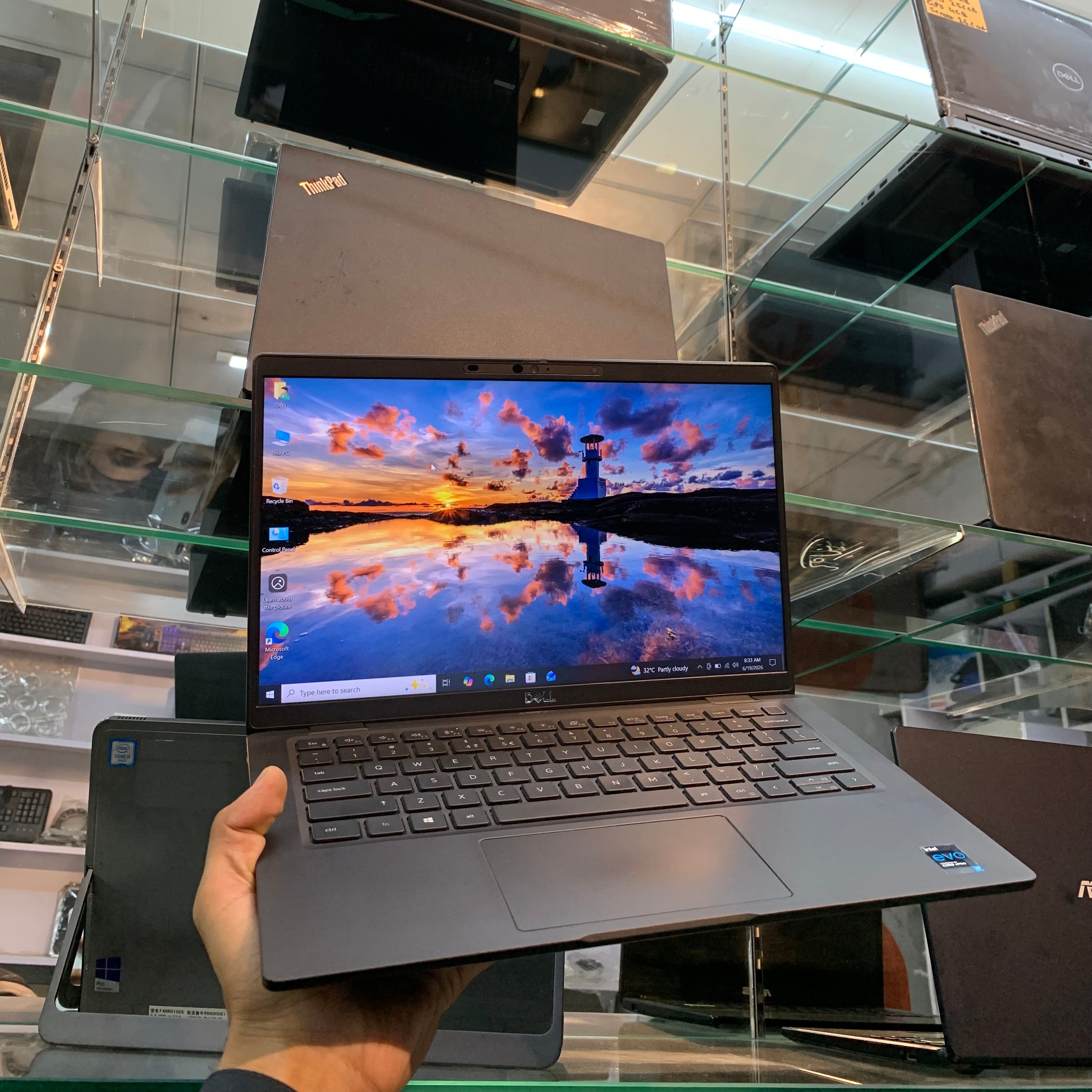 Dell Latitude 7420 | Intel Core i7-1185G7 11th Generation 3.0GHz Quad-Core | 32GB DDR4 | 512GBGB NVMe SSD | 14" FHD IPS Anti-Glare | Thunderbolt 4 | Backlit Keyboard
