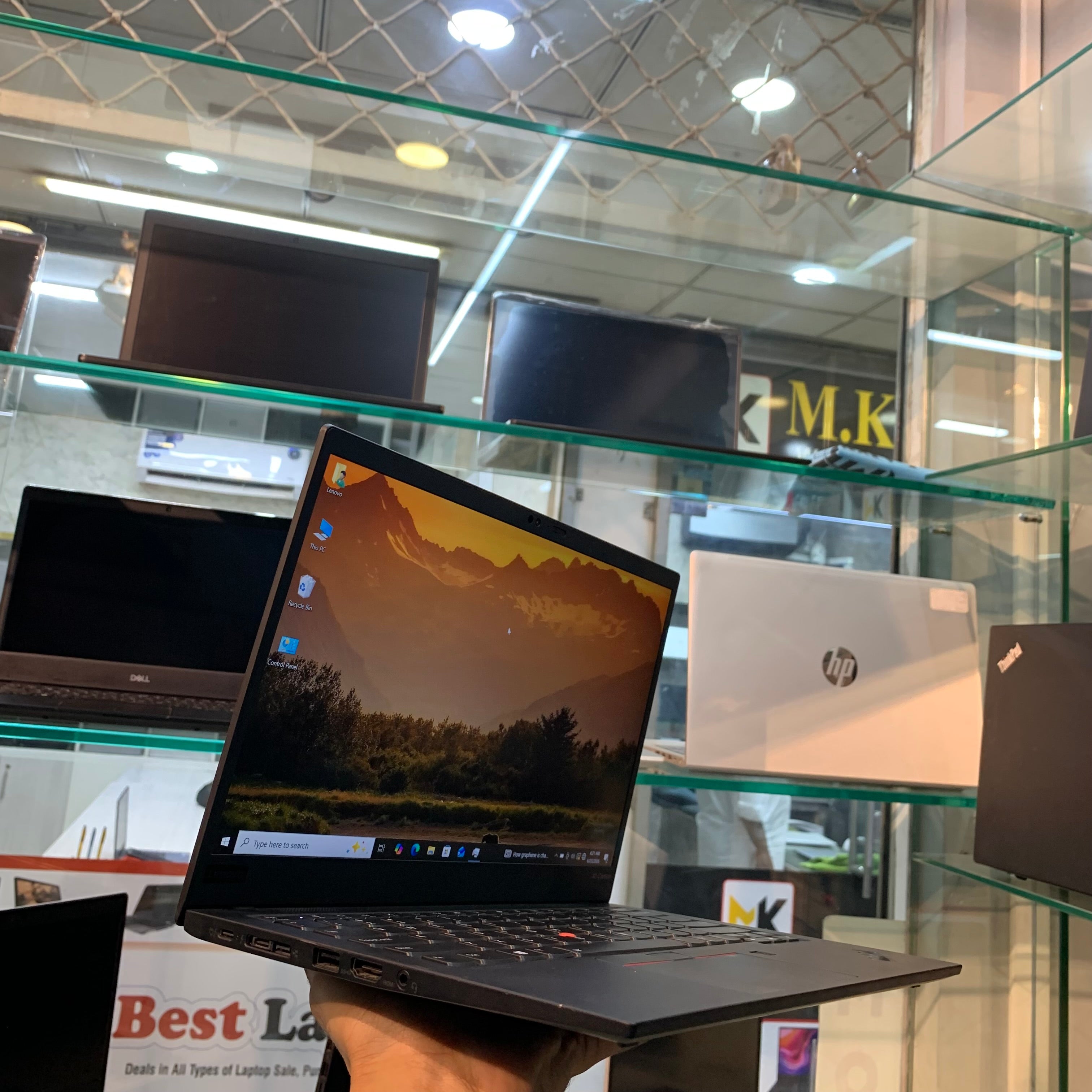 Lenovo ThinkPad X1 CARBON | Core i5 10th Gen | 16GB RAM | 256GB NVMe SSD | 14" FHD FPS |
