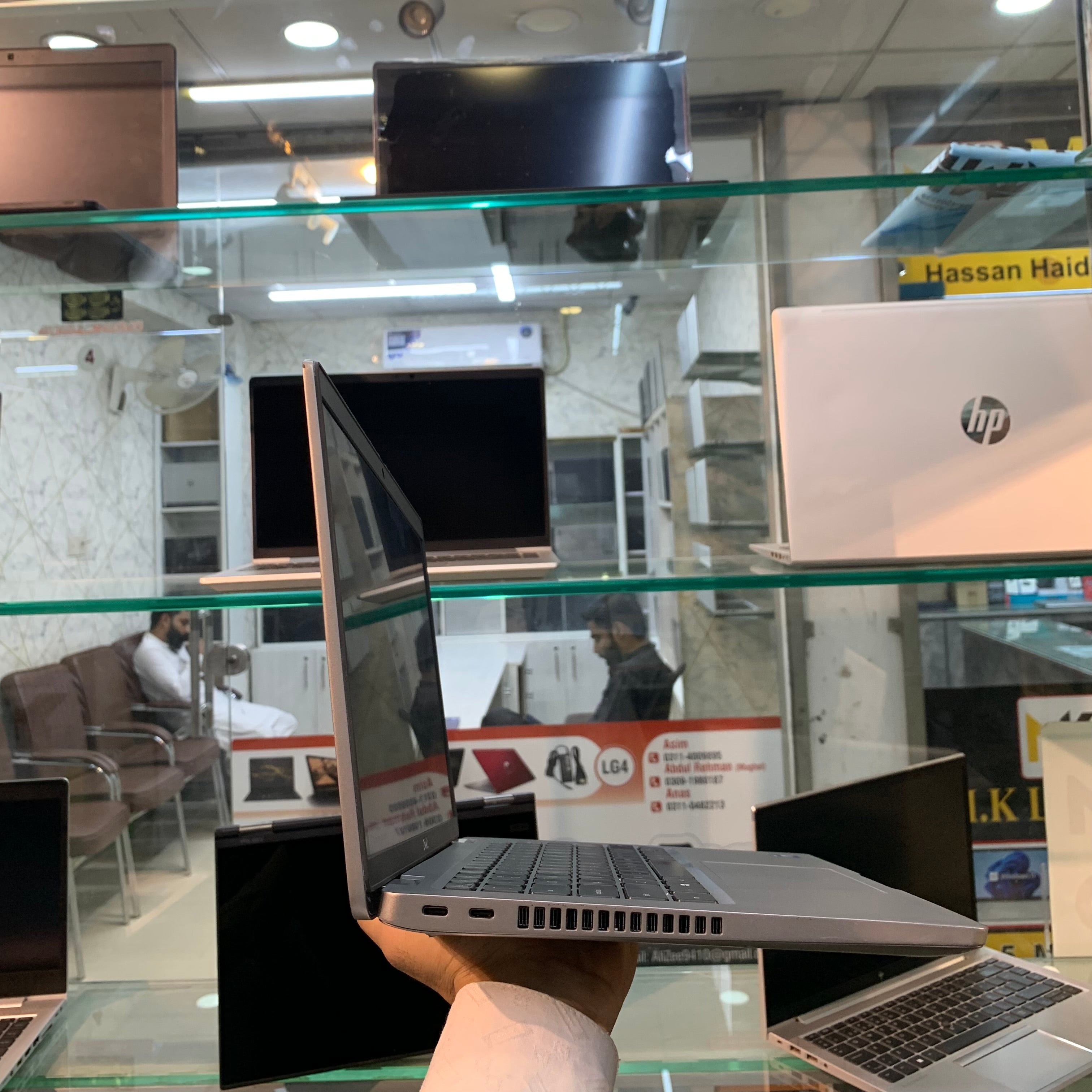 Dell Latitude 5420 | Intel Core i5-1135G7 11th Generation 2.6GHz Quad-Core | 08GB DDR4 | 256GB NVMe SSD | 14" FHD IPS Anti-Glare | Thunderbolt 4 | Backlit Keyboard