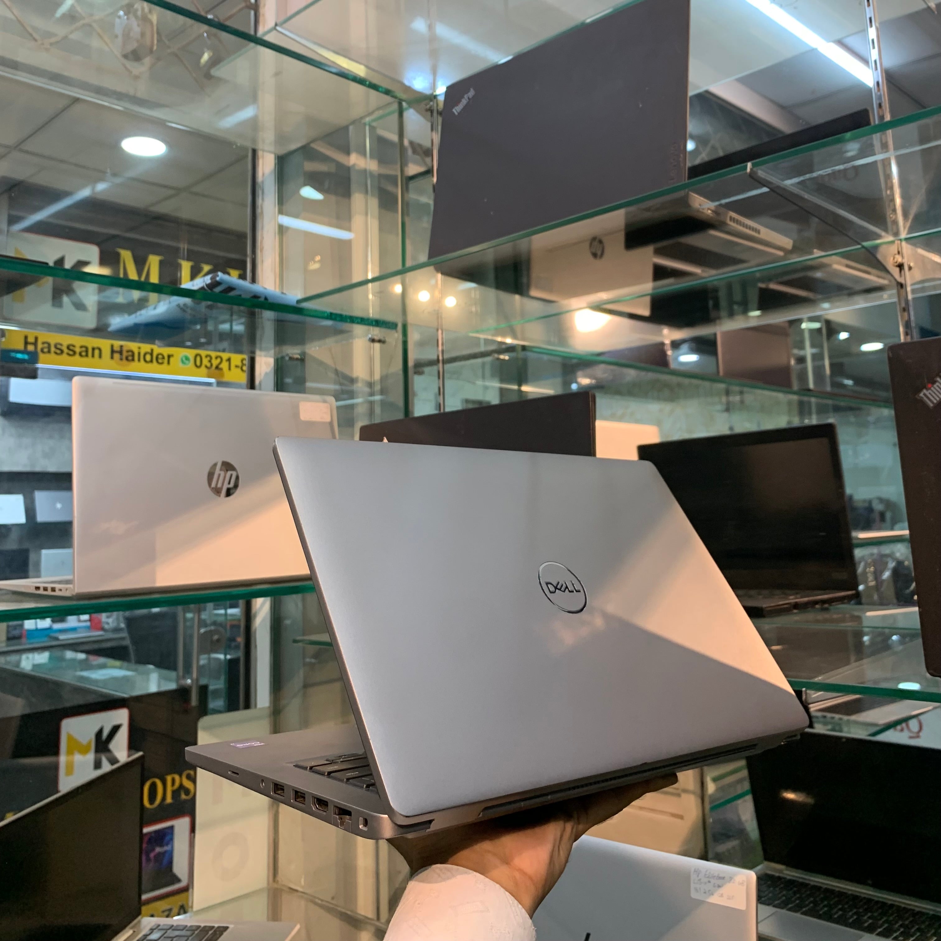 Dell Latitude 5420 | Intel Core i7-1185G7 11th Generation 3.0GHz Quad-Core | 08GB DDR4 | 256GB NVMe SSD | 14" FHD IPS Anti-Glare | Thunderbolt 4 | Backlit Keyboard
