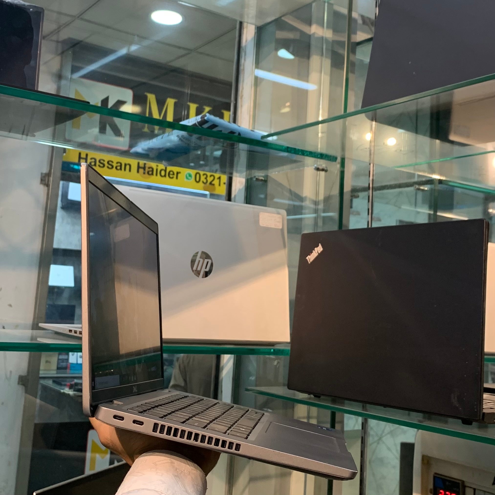 Dell Latitude 5310 | Intel Core i5-10210U 10th Generation 1.8GHz Quad-Core | 08GB DDR4 | 256GB NVMe SSD | 13" FHD IPS Anti-Glare | Thunderbolt 4 | Backlit Keyboard
