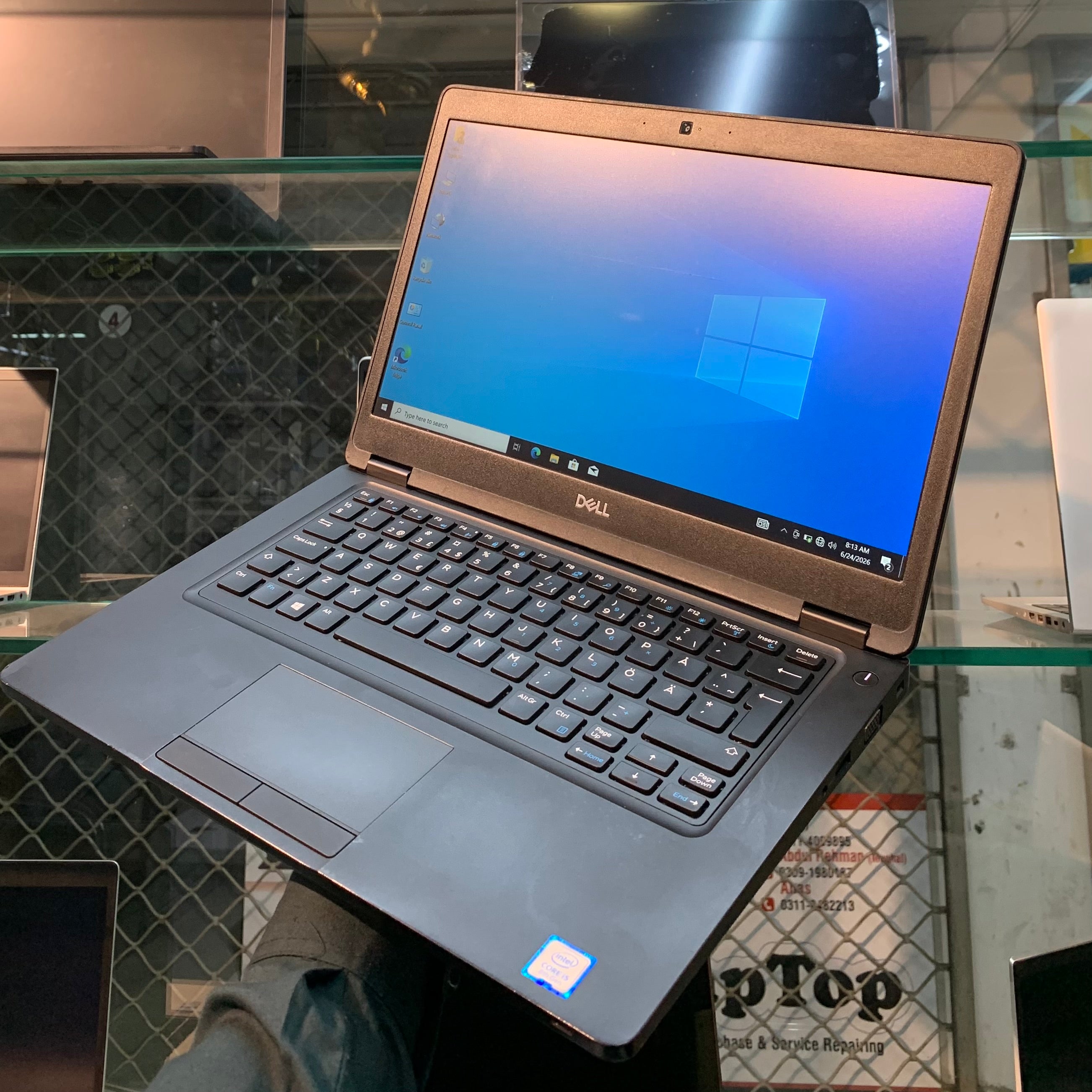 Dell Latitude 5490 | Intel Core i7-8650U 8th Generation 1.9GHz Quad-Core | 08GB DDR4 | 256GB NVMe SSD | 14" FHD IPS Anti-Glare | Thunderbolt 4 | Backlit Keyboard